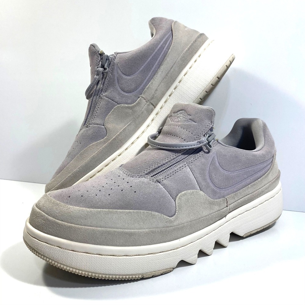Nike Womens Size 8.5 Air Jordan 1 Jester XX Low Atmosphere Grey Suede AV4050-002